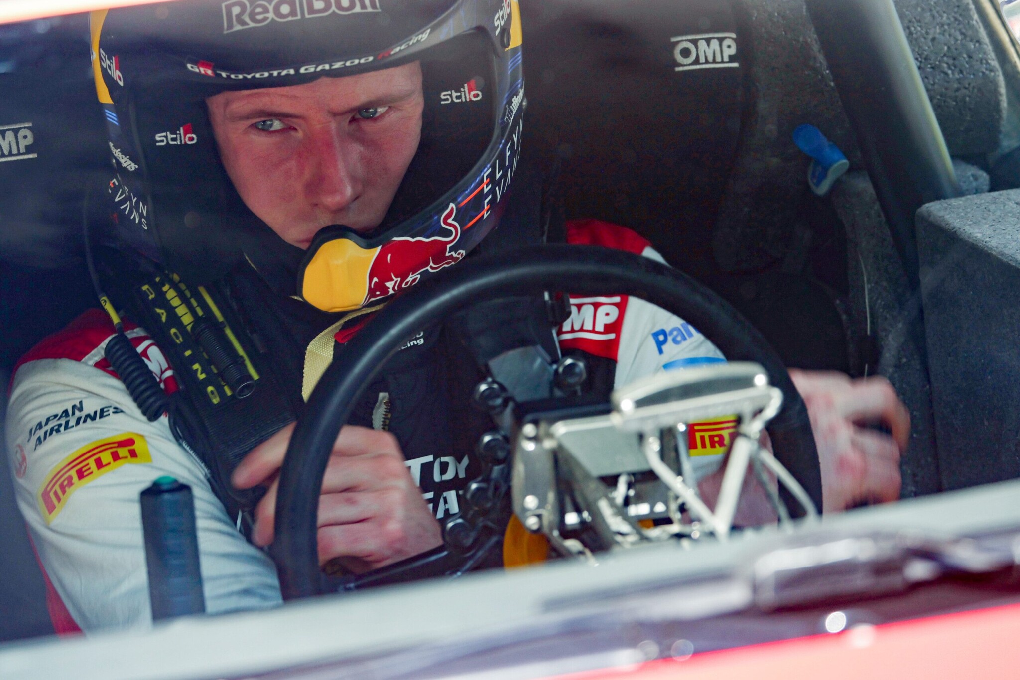 RallyFunJapan | WRC RALLY FINLAND 2023 DAY2 : 首位エバンス、スニネンは表彰台を狙う RallyFunJapan | WRC RALLY FINLAND 2023 DAY2 : 首位エバンス、スニネンは表彰台を狙う