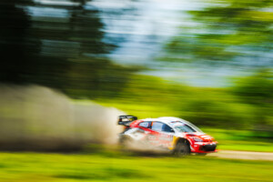 オリバーわずか1秒差で首位死守 : WRC 2026 SAFARI RALLY KENYA DAY2